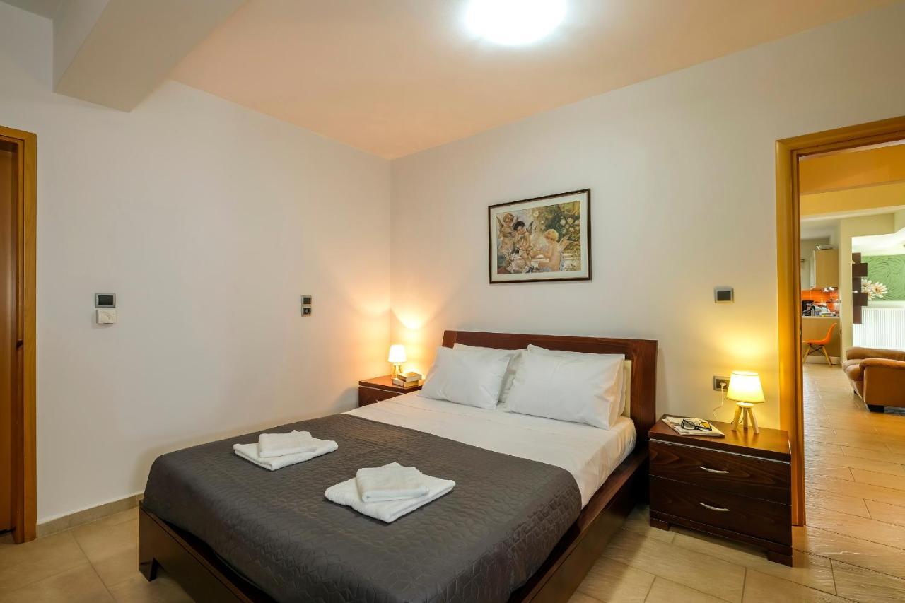 Bay View Apartment Chania  Екстер'єр фото